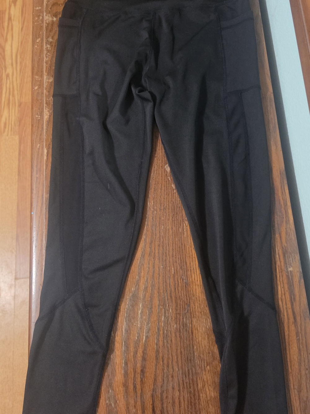 Source Unknown Black Women's Athletic Leggings